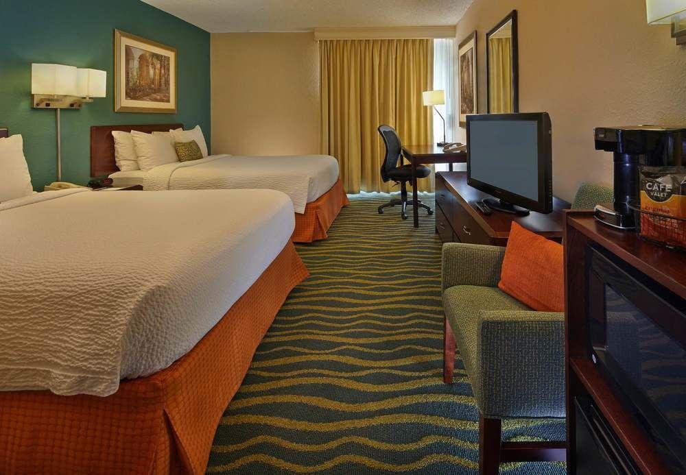 Fairfield Inn And Suites By Marriott Palm Beach Exteriér fotografie