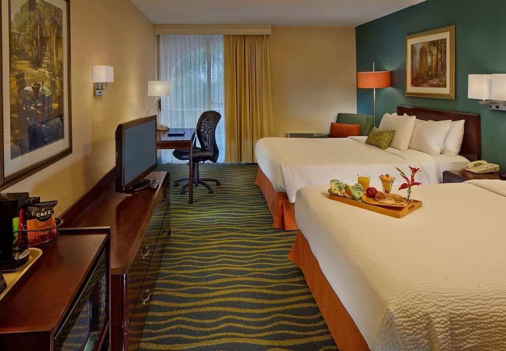 Fairfield Inn And Suites By Marriott Palm Beach Exteriér fotografie